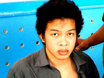 Côn đồ hiếp dâm thiếu nữ, chém nhiều người vô tội