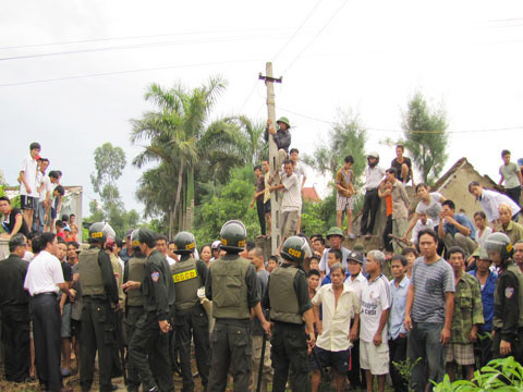 Phút nghẹt thở giải cứu bé năm tuổi bị bắt làm con tin