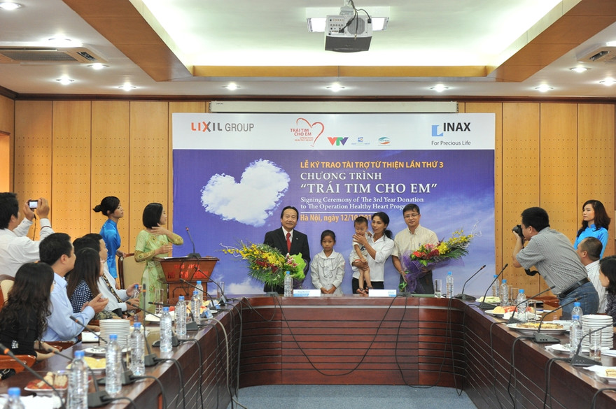 INAX Việt Nam cam kết đồng hành cùng 'Trái tim cho em'