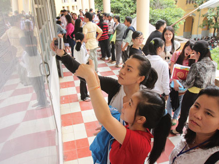 'Xé rào' xét tuyển: 3 chung, chỉ còn 2 chung