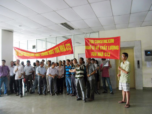 Giá trần dịch vụ chung cư, mạnh ai nấy thu