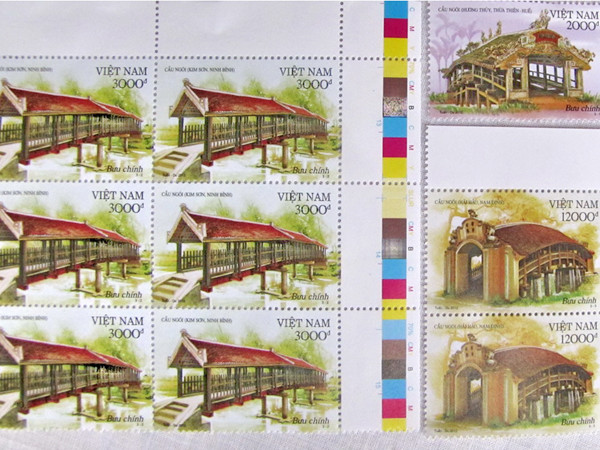 Cầu ngói lên tem