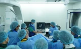 Lần đầu tại Việt Nam, phẫu thuật khoan cắt mảng xơ vữa mạch máu bằng laser