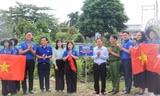 Thành Đoàn TP. HCM thăm, động viên chiến sĩ tình nguyện ‘Mùa Hè Xanh’ tại An Giang