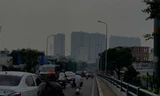 'Hiểm họa' từ bầu trời mù sương bủa vây TPHCM