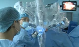 Phẫu thuật bằng robot chữa khỏi ung thư tiền liệt tuyến