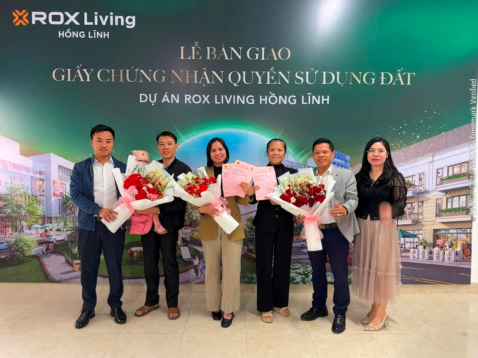 Sổ hồng trao tay – thời hạn lâu dài: lời giải cho niềm tin tại Rox Living Đức Thọ