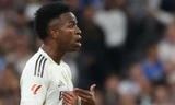 Đang vui vì thắng El Clasico, Real lại đau đầu với Vinicius