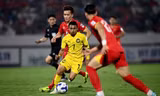 Cựu danh thủ Malaysia: 'Trận thua Việt Nam chứng tỏ chúng ta sống nhờ 7 cầu thủ nhập tịch gian lận'