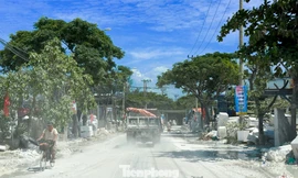 Đinh tai nhức óc vì sống cạnh làng đá mỹ nghệ ở Đà Nẵng