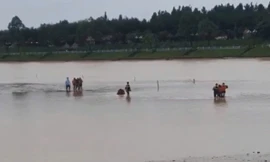 Công an Quảng Ngãi cứu sống hai anh em ruột chới với giữa sông