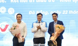 Đồng hành cùng bạn trẻ Đà Nẵng 'đón đầu' ngành bán dẫn