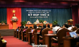Kỳ họp thường lệ HĐND tỉnh Gia Lai đầu tiên sau sáp nhập thảo luận việc gì? 