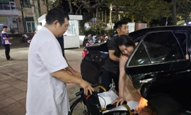 CSGT Gia Lai kịp thời hỗ trợ dẫn đường đưa thai phụ bị vỡ ối đi cấp cứu