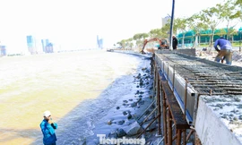 Đà Nẵng chạy đua tiến độ tại bờ kè Như Nguyệt sau khi bão tàn phá