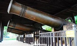 Huế giới hạn khu vực tham quan một số điểm di tích