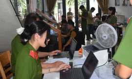 Triệt phá 'lò sản xuất' tài khoản ảo cho đối tượng lừa đảo ở Campuchia