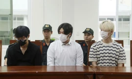 Bắt nhóm người Hàn Quốc điều hành đường dây lừa đảo 'tình cảm' qua mạng ở Campuchia