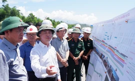 Không để người dân phải phơi nắng, khiếu kiện quyền lợi trên cao tốc