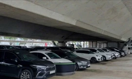 Chính quyền Đà Nẵng yêu cầu chấm dứt hoạt động bãi đỗ xe dưới gầm cầu Trần Thị Lý