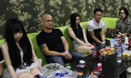 Quản lý quán karaoke bị bắt vì cho nhóm dân chơi 'phê' ma túy trong phòng VIP