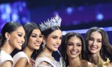 Lỗi ngớ ngẩn ở chung kết Hoa hậu Hoàn vũ Thái Lan