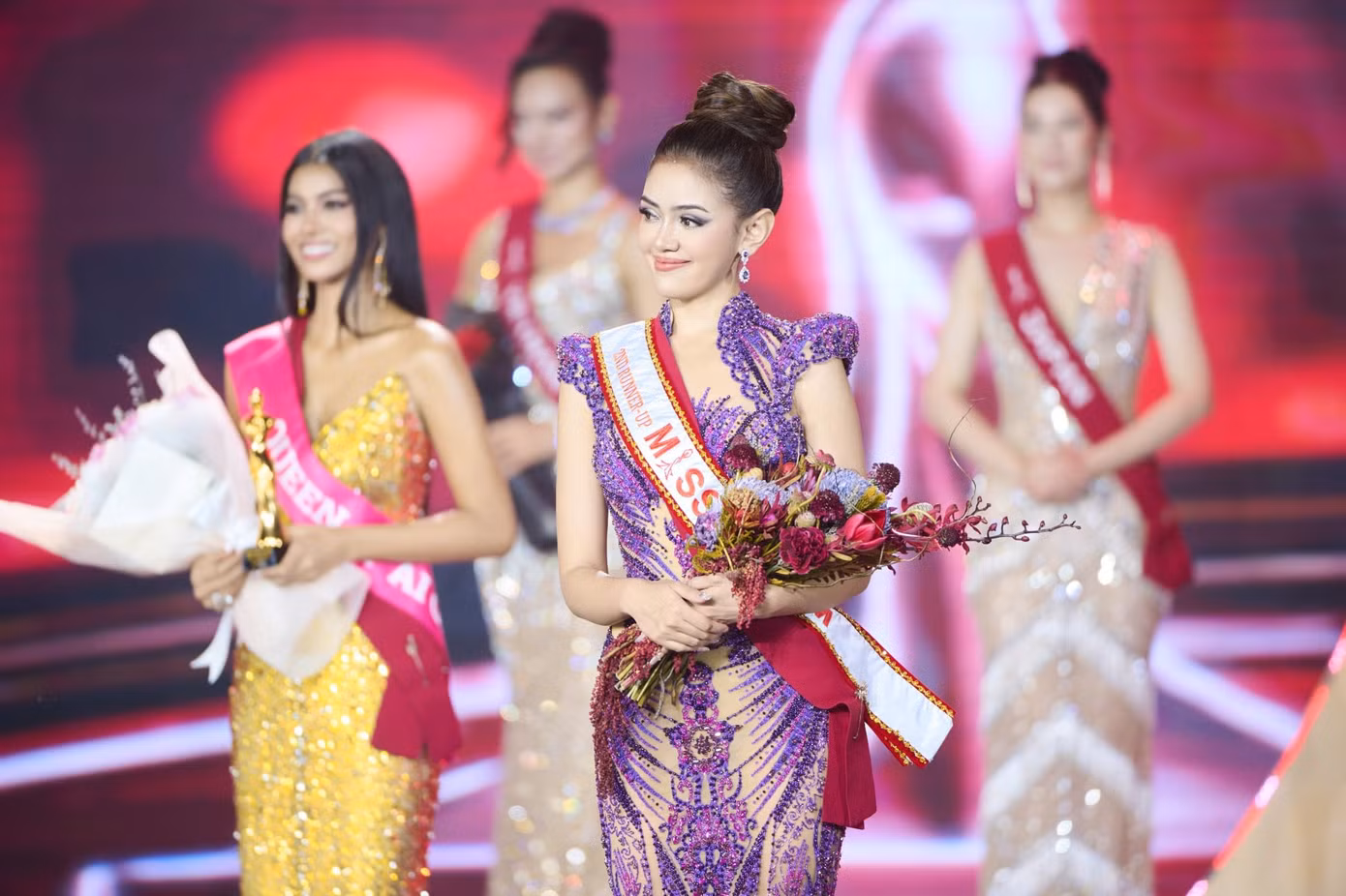 7f211fe1-bb83-40cb-91d2-60409af0ea48.jpg