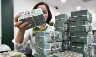 Cung tiền lớn, lạm phát thấp, tiền đang chảy vào thị trường tài sản. (Ảnh minh hoạ)