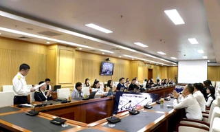 Quang cảnh lớp tập huấn tại điểm cầu cơ quan Cục Thuế. 