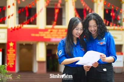 Điểm bầu cử tại các trường đại học hoàn tất công tác chuẩn bị, sẵn sàng cho ngày hội non sông