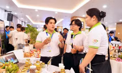 Sinh viên miền Tây biến chuối quê thành sản phẩm chăm sóc đường ruột