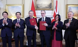 Tuyên bố chung nâng cấp quan hệ Việt Nam – Vương quốc Anh lên Đối tác Chiến lược toàn diện