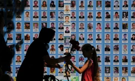 Ông Trump gửi thư chúc mừng độc lập, ông Zelensky tuyên bố Ukraine ‘sẽ không thua’