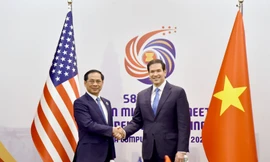 Ngoại trưởng Mỹ khẳng định coi trọng quan hệ với Việt Nam