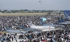 Xuất khẩu vũ khí của Trung Quốc giảm mạnh