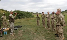 Ukraine quyết không rút khỏi Donbas, Mỹ nói cuộc gặp thượng đỉnh là 'bài tập lắng nghe' 