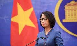 Việt Nam quan tâm, hoan nghênh Campuchia và Thái Lan ký văn kiện hòa bình