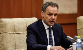 Ngoại trưởng Hà Lan từ chức vì vấn đề Dải Gaza