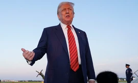 Tổng thống Mỹ Trump tuyên bố sẽ áp thuế 250% với dược phẩm