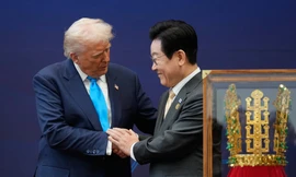 Tổng thống Hàn Quốc đề nghị Mỹ cho phép dùng nhiên liệu hạt nhân tàu ngầm