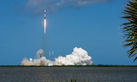 Hệ thống vệ tinh của tỷ phú Elon Musk chạm cột mốc đáng kinh ngạc