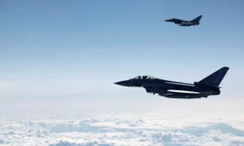 Anh điều tiêm kích Typhoon hỗ trợ Ba Lan