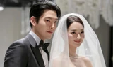 Shin Min Ah cầu nguyện cho Kim Woo Bin 