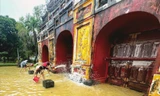200 người dọn dẹp Di tích Cố đô Huế sau ngập 