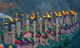 Dâng hương, thắp nến tri ân các anh hùng liệt sĩ tại Côn Đảo 