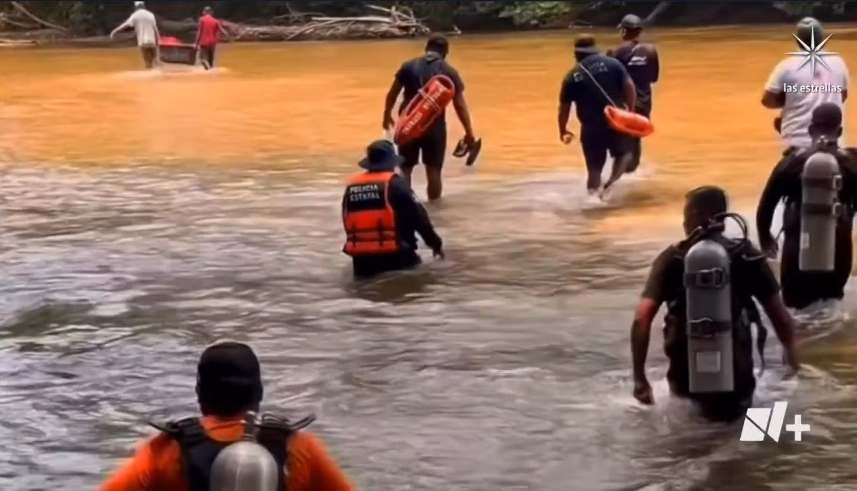 fisherman-31-rescued-alive-15-1101700187.jpg