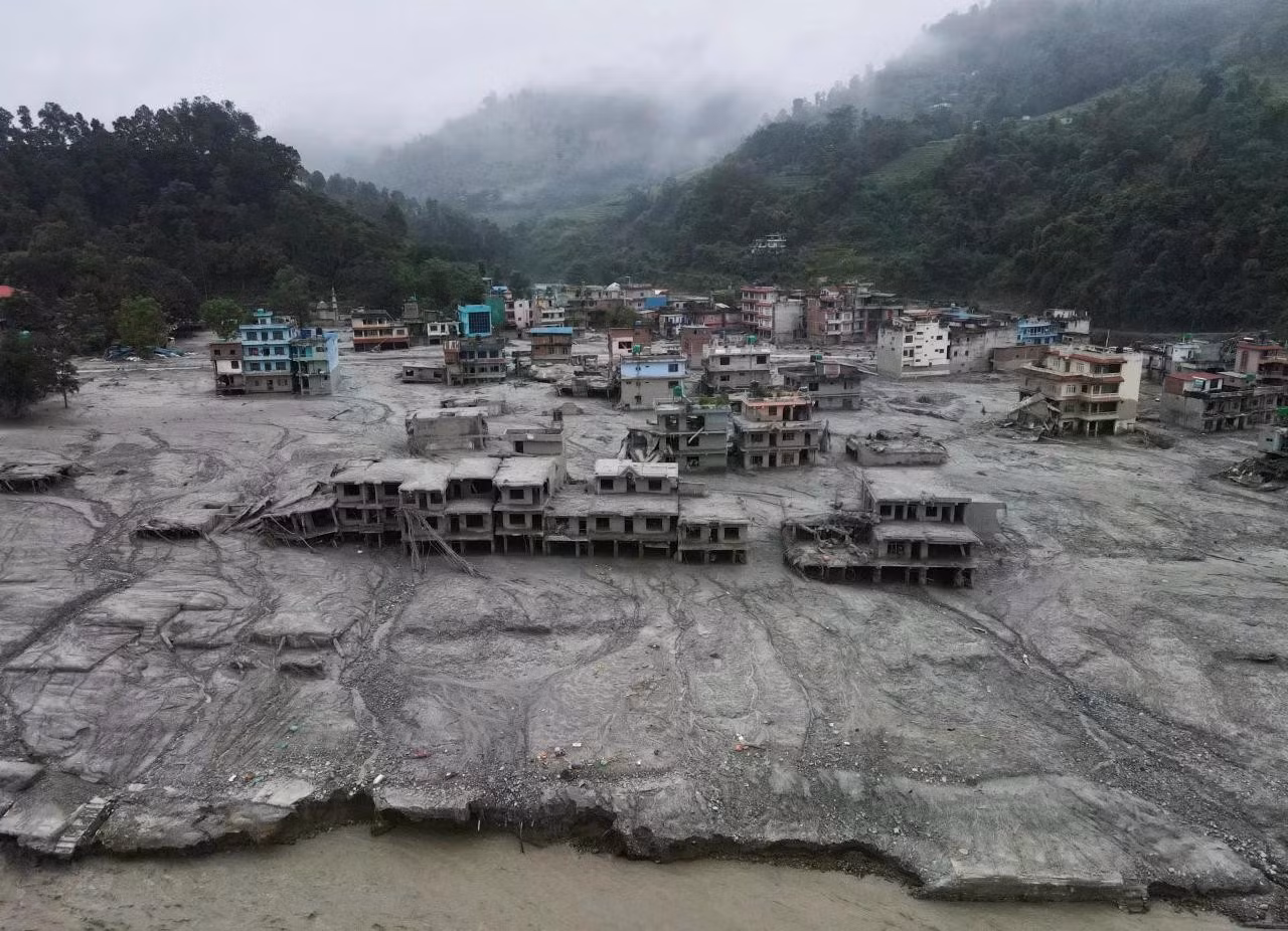 2026-08-29t022004z-1359753325-rc228natw0qe-rtrmadp-3-nepal-floods-20260829062144655.jpg
