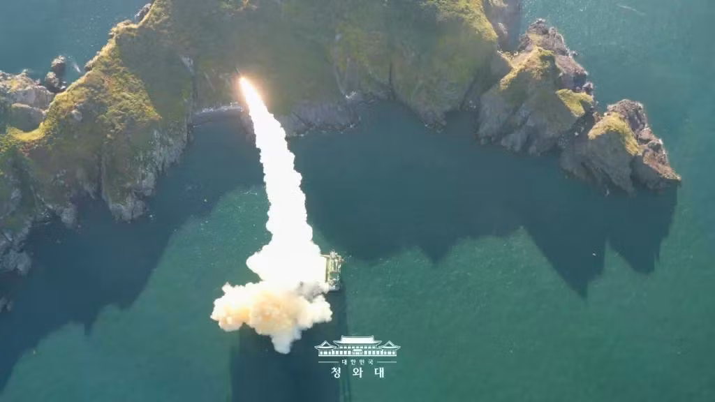 south-korea-hgv-barge-launch.jpg