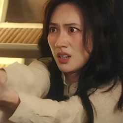 'Làm phim ở Việt Nam quá rủi ro'