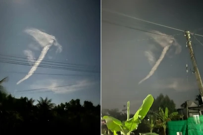 Đám mây lạ hình cánh diều trắng trên bầu trời Cà Mau có thể là hiện tượng gì?